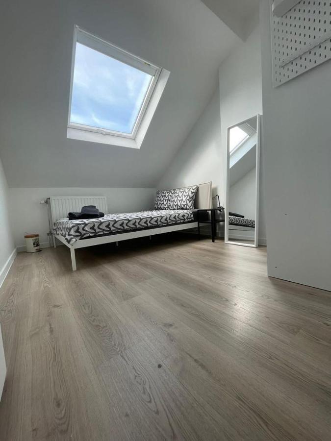 Schaerbeek Room 2 ブリュッセル エクステリア 写真